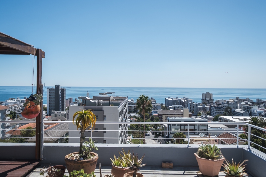 3 Bedroom Property for Sale in Sea Point Western Cape
